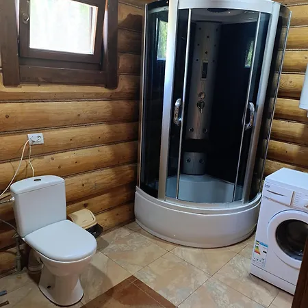 біля синевіру Villa